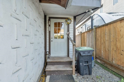 27192 26 Avenue, Langley, BC, Langley — Single Family Residence for sale