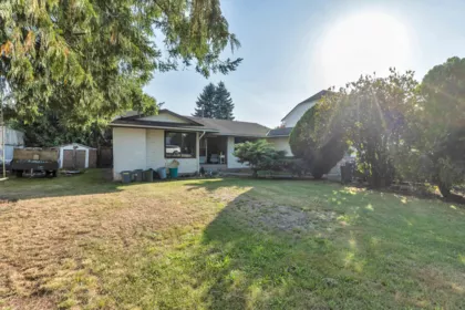 27192 26 Avenue, Langley, BC, Langley — Single Family Residence for sale