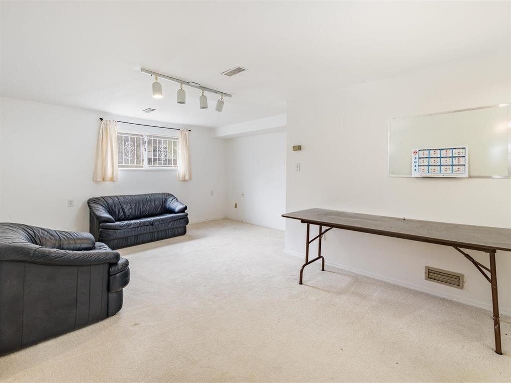 Primary Bathroom Photo of 3687 E 26th Avenue, Vancouver, BC