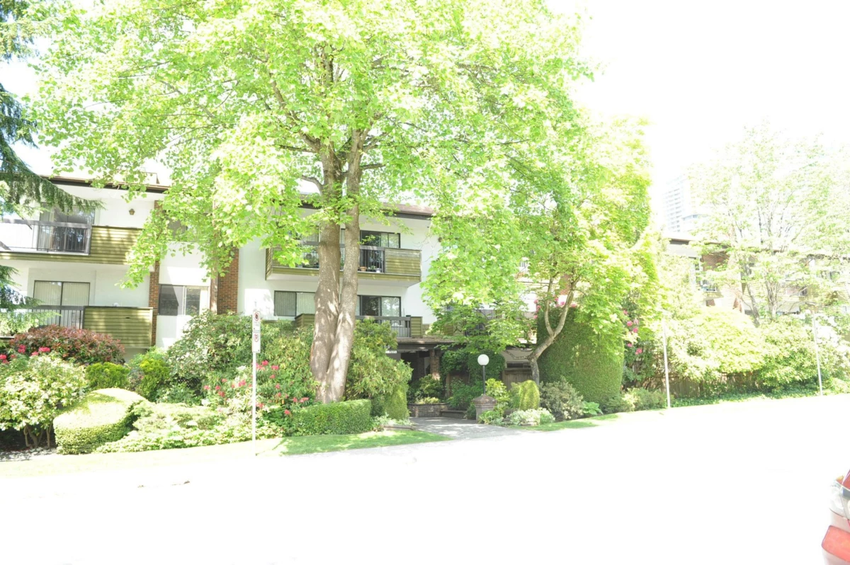 Bedroom 3 Photo of 106 6669 Telford Avenue, Burnaby, BC