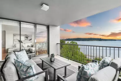 302 1930 Bellevue Avenue, West Vancouver, BC, West Vancouver — Apartment/Condo for sale