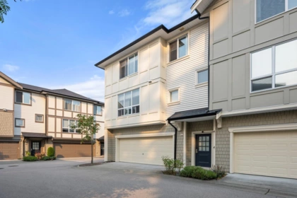 52 7848 209 Street, Langley, BC, Langley — Townhouse for sale
