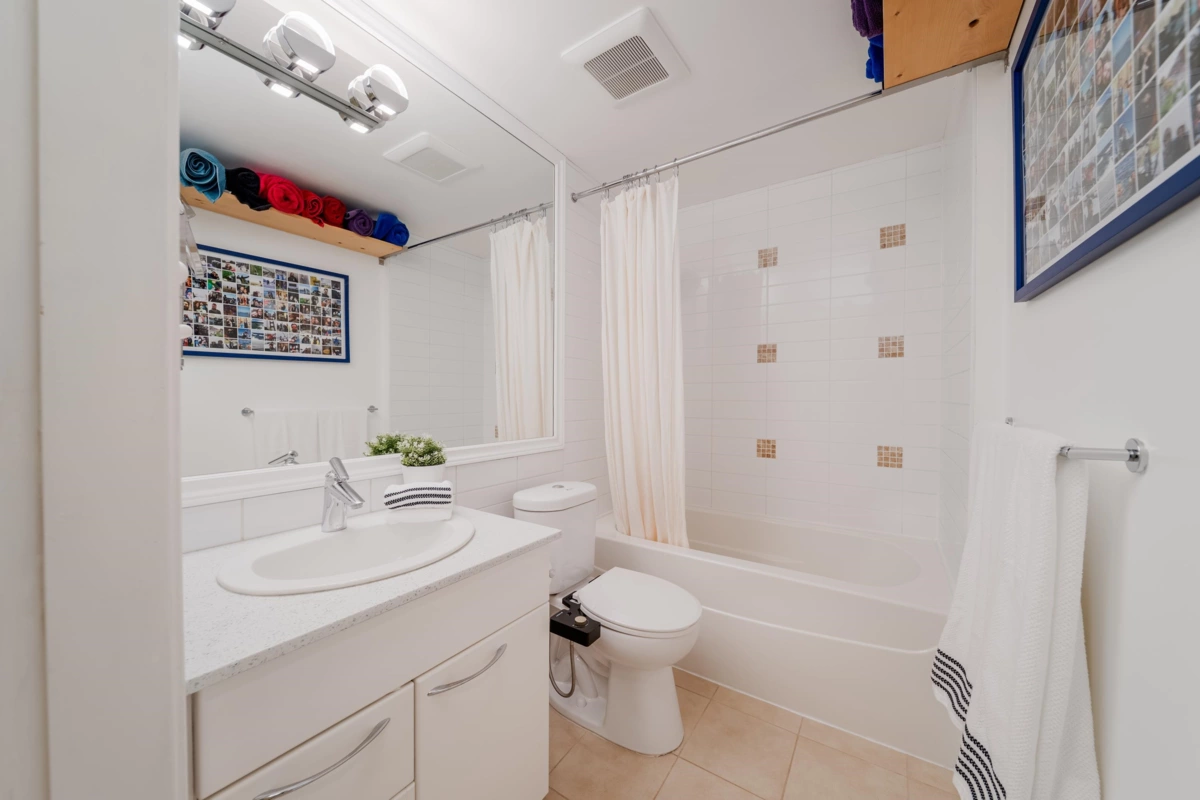 Bedroom 3 Photo of 420 4028 Knight Street, Vancouver, BC