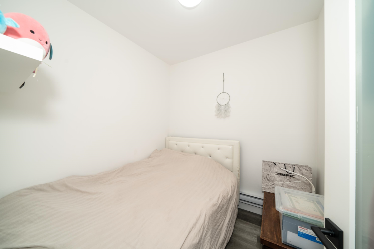 Basement Recreation Room Photo of 205 12320 222 Street, Maple Ridge, BC