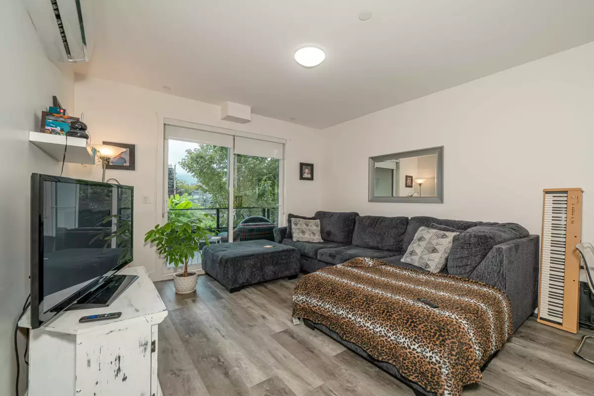 Dining Area Photo of 205 12320 222 Street, Maple Ridge, BC
