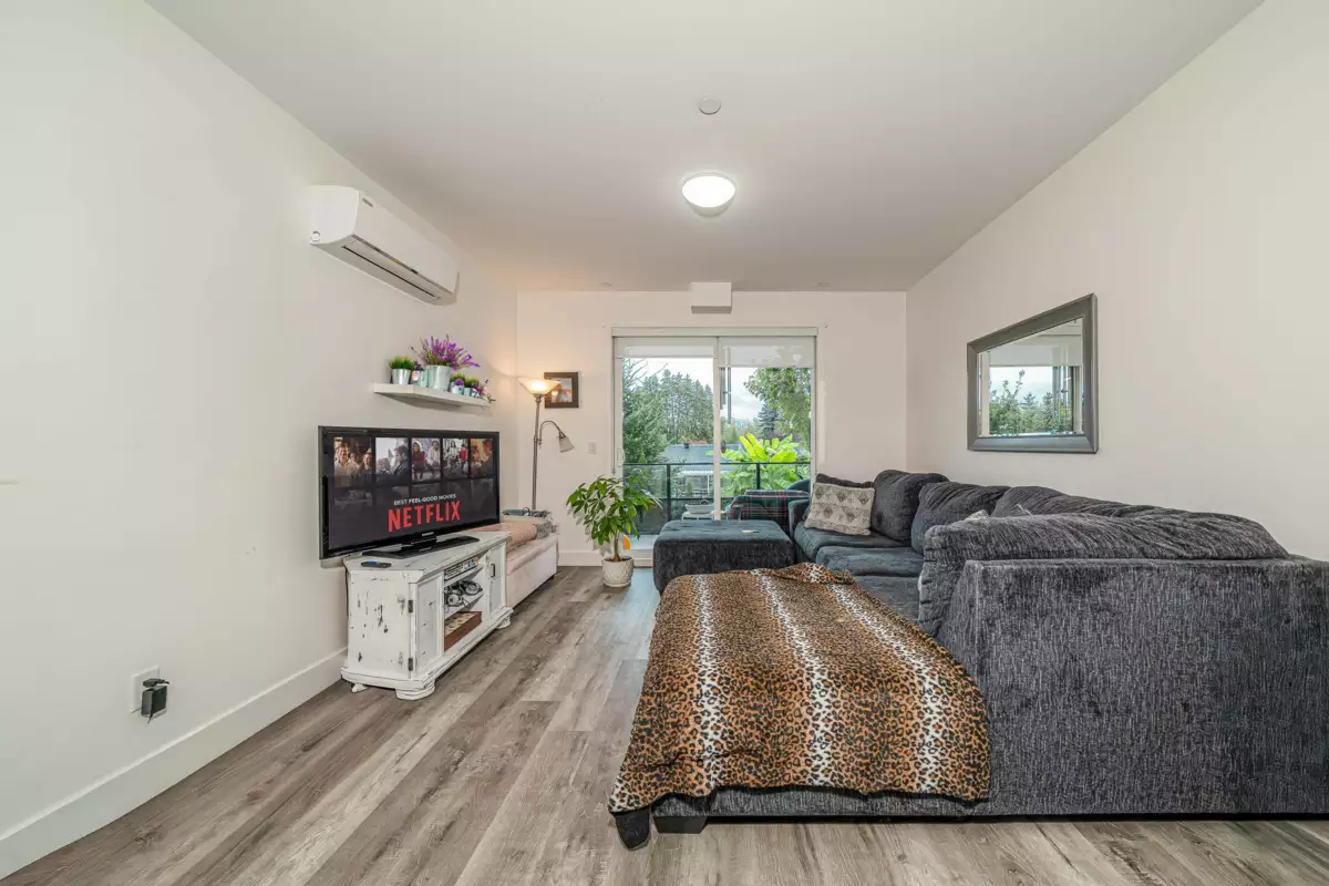 Family Room Photo of 205 12320 222 Street, Maple Ridge, BC