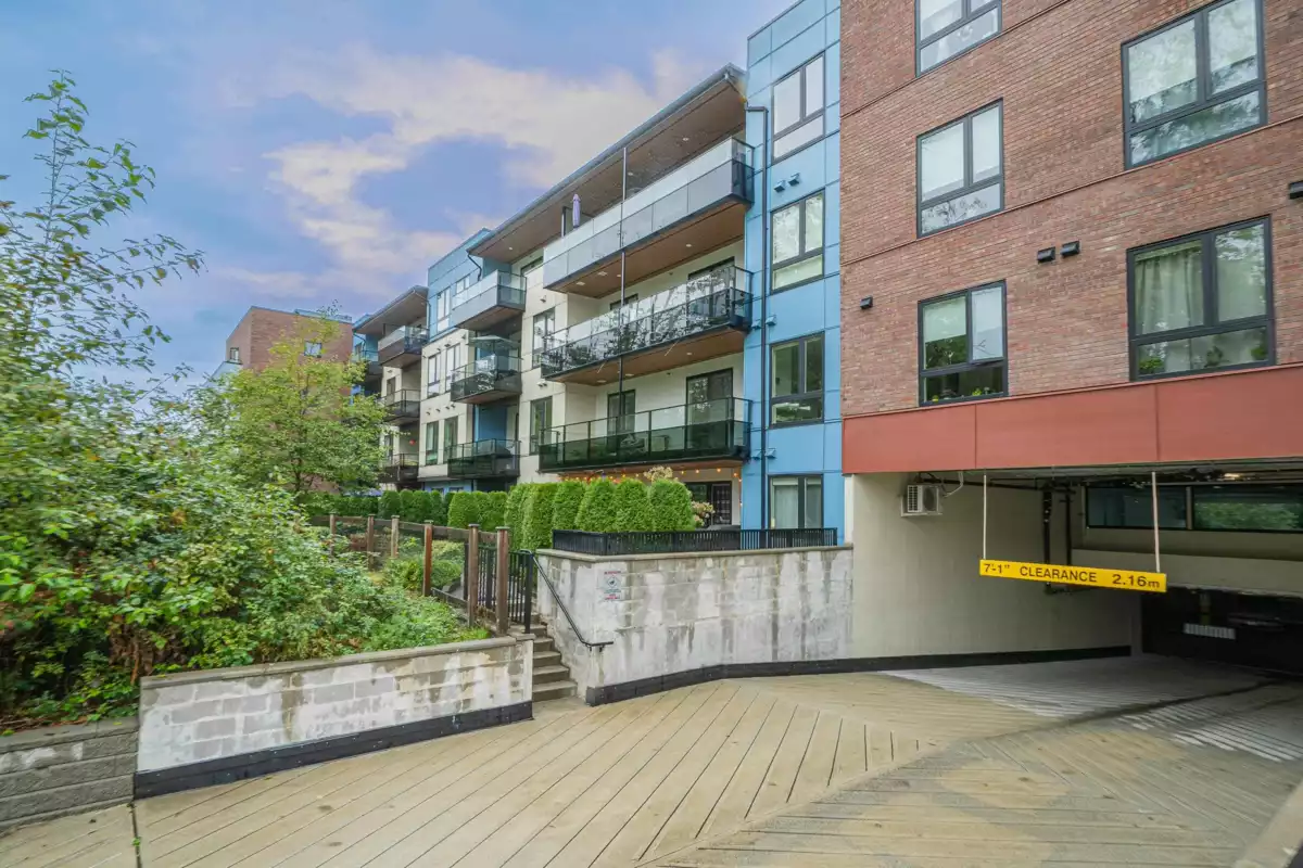 Living Room Photo of 205 12320 222 Street, Maple Ridge, BC
