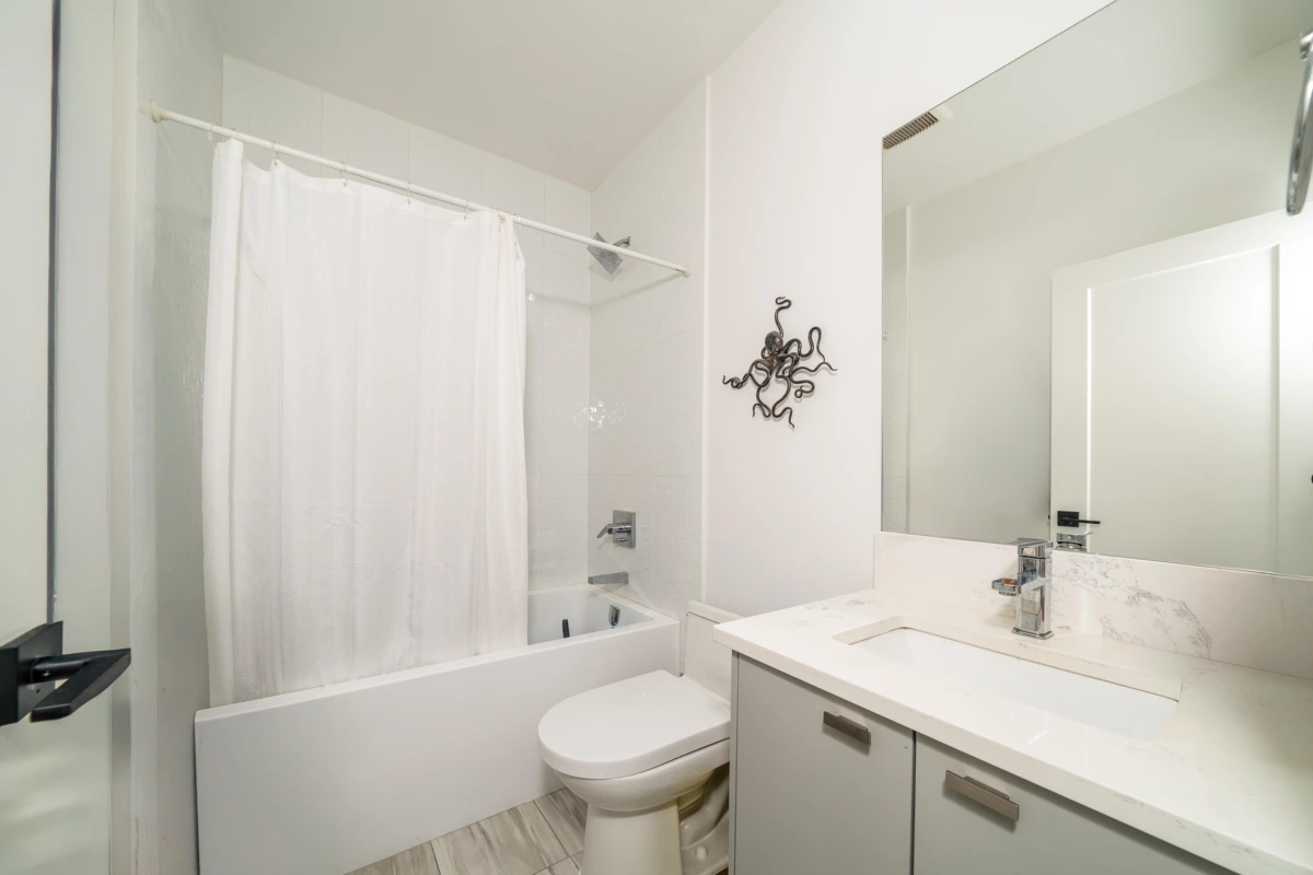 Loft / Bonus Room Photo of 205 12320 222 Street, Maple Ridge, BC