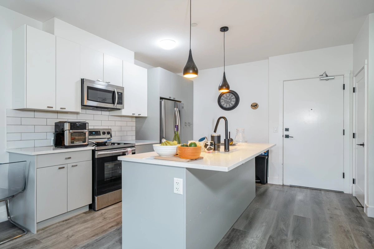 Primary Bathroom Photo of 205 12320 222 Street, Maple Ridge, BC