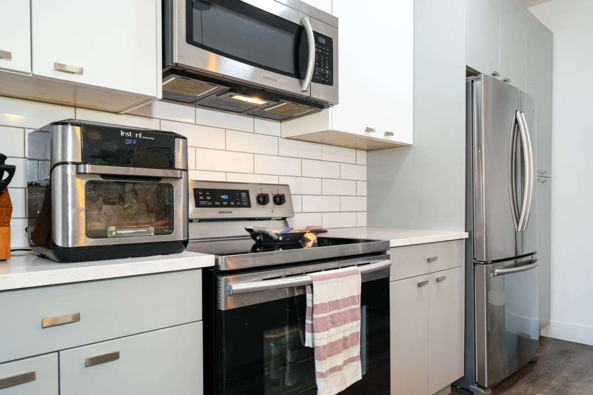 Walk-In Closet Photo of 205 12320 222 Street, Maple Ridge, BC