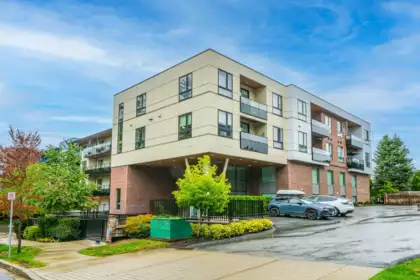 205 12320 222 Street, Maple Ridge, BC, Maple Ridge — 2 bed apartment/condo for sale