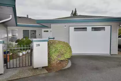28 555 Eaglecrest Drive, Gibsons, BC, Gibsons — Apartment/Condo for sale