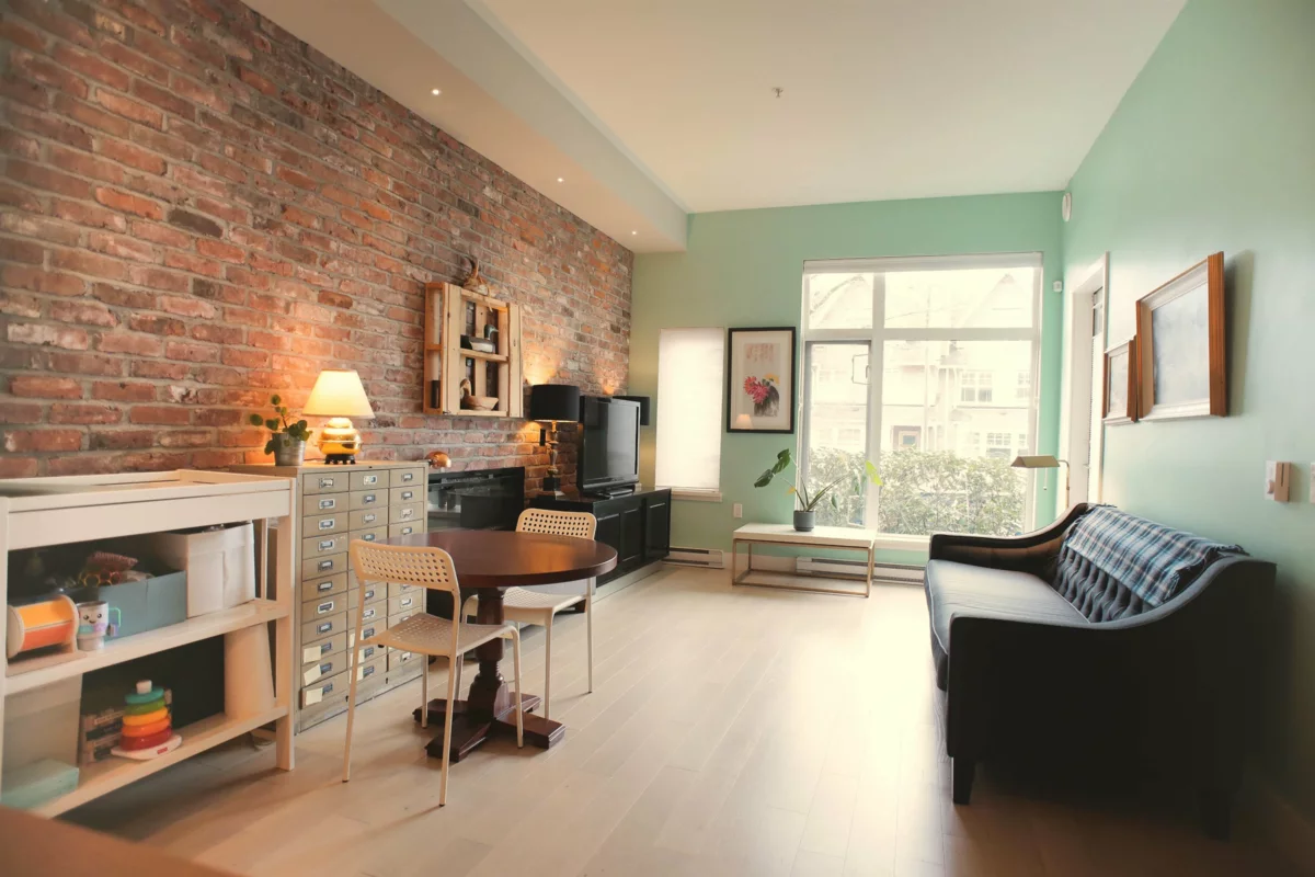 Kitchen Island Photo of 104 260 Salter Street, New Westminster, BC
