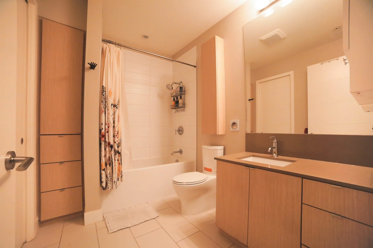 Walk-In Closet Photo of 104 260 Salter Street, New Westminster, BC