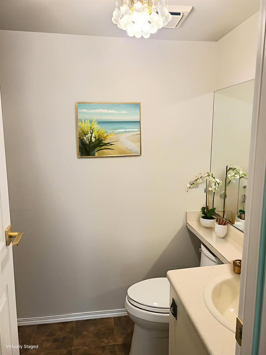 Mudroom Photo of 111 1521 Blackwood Street, White Rock, BC