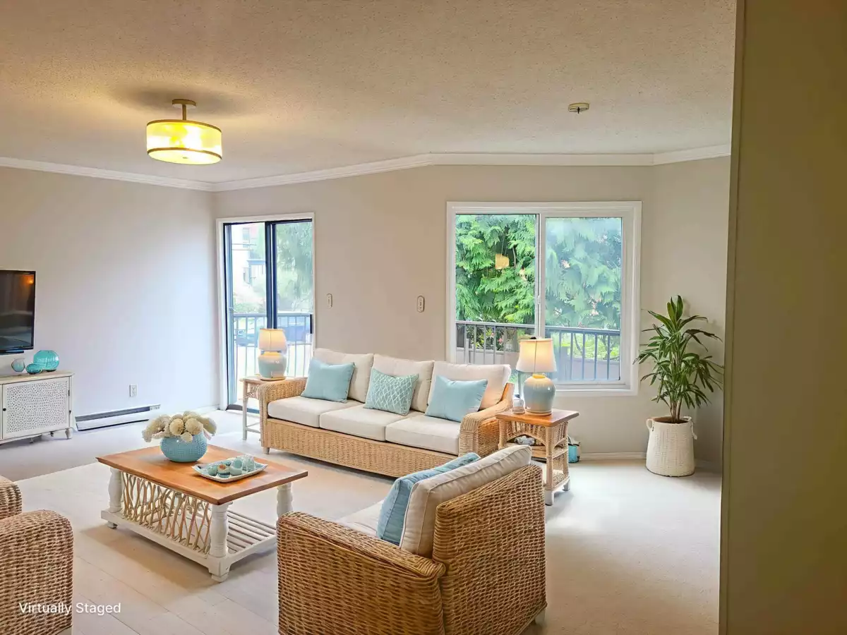 Primary Bedroom Photo of 111 1521 Blackwood Street, White Rock, BC