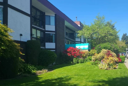 Fitness Center Photo Near 111 1521 Blackwood Street, White Rock, BC