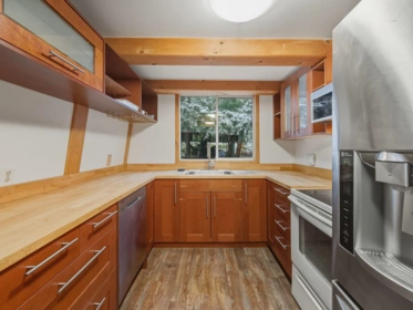 Kitchen Photo of 9539 Emerald Drive, Whistler, BC