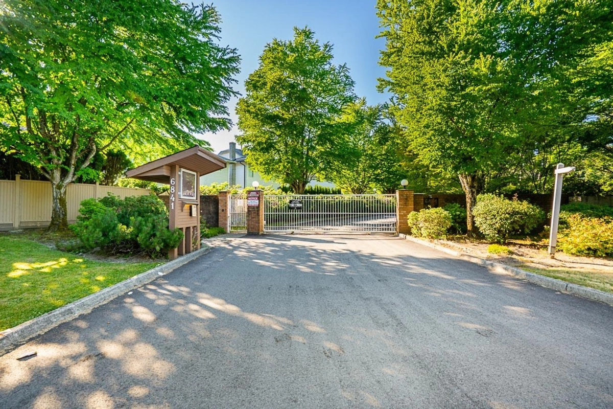 Exterior Front Photo of 121 6841 138 Street, Surrey, BC