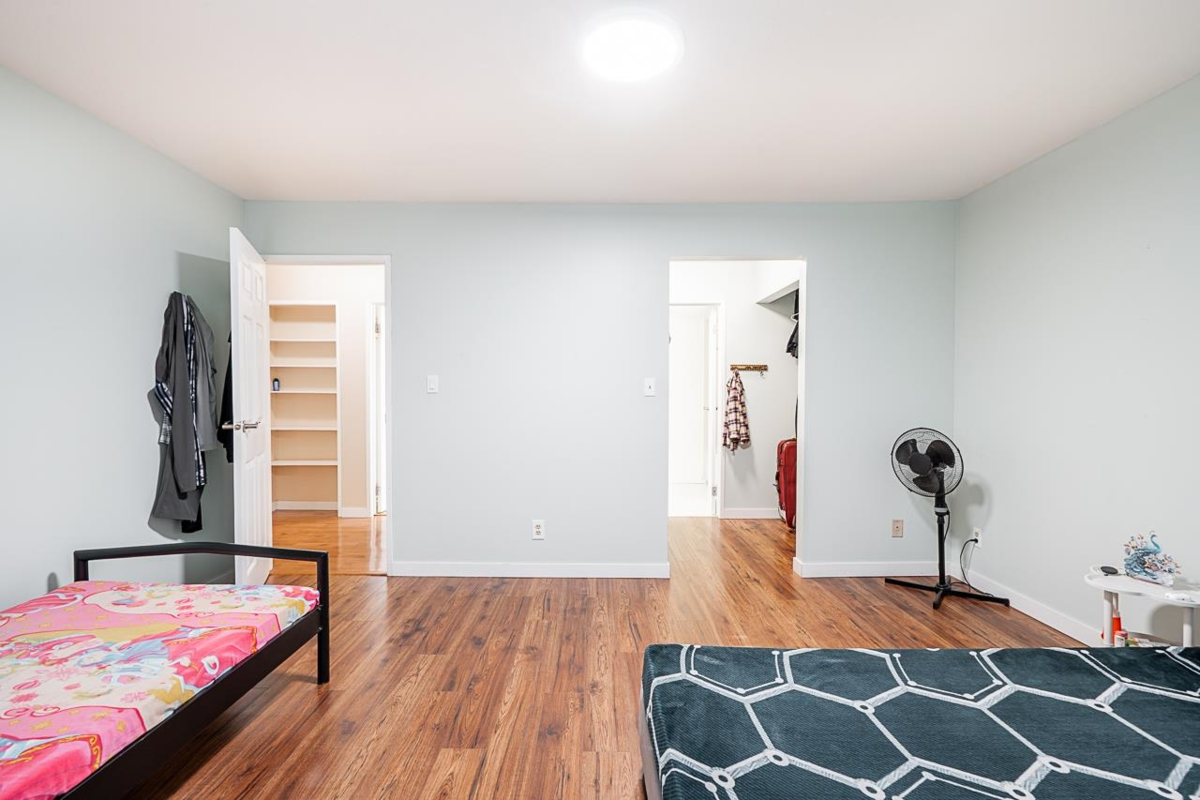 Mudroom Photo of 121 6841 138 Street, Surrey, BC