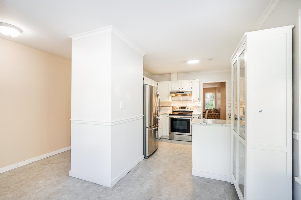 Office / Den Photo of 121 6841 138 Street, Surrey, BC