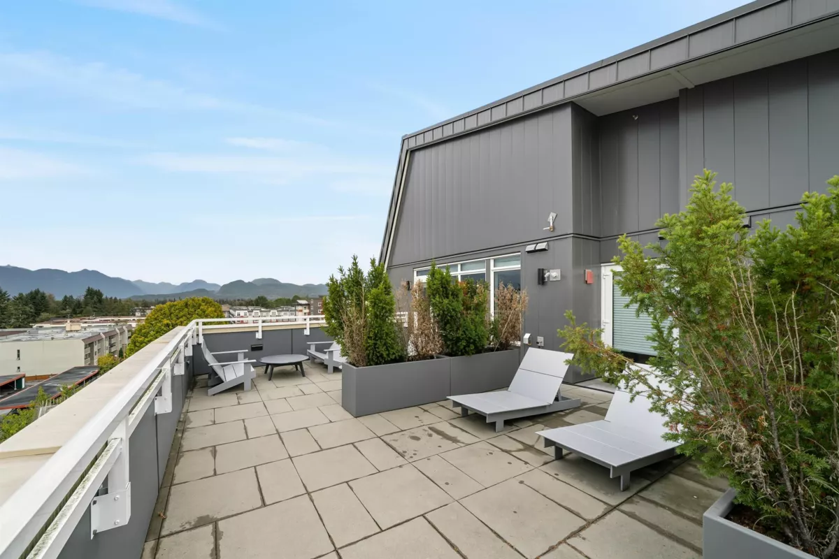 Basement Recreation Room Photo of 201 22226 Brown Avenue, Maple Ridge, BC