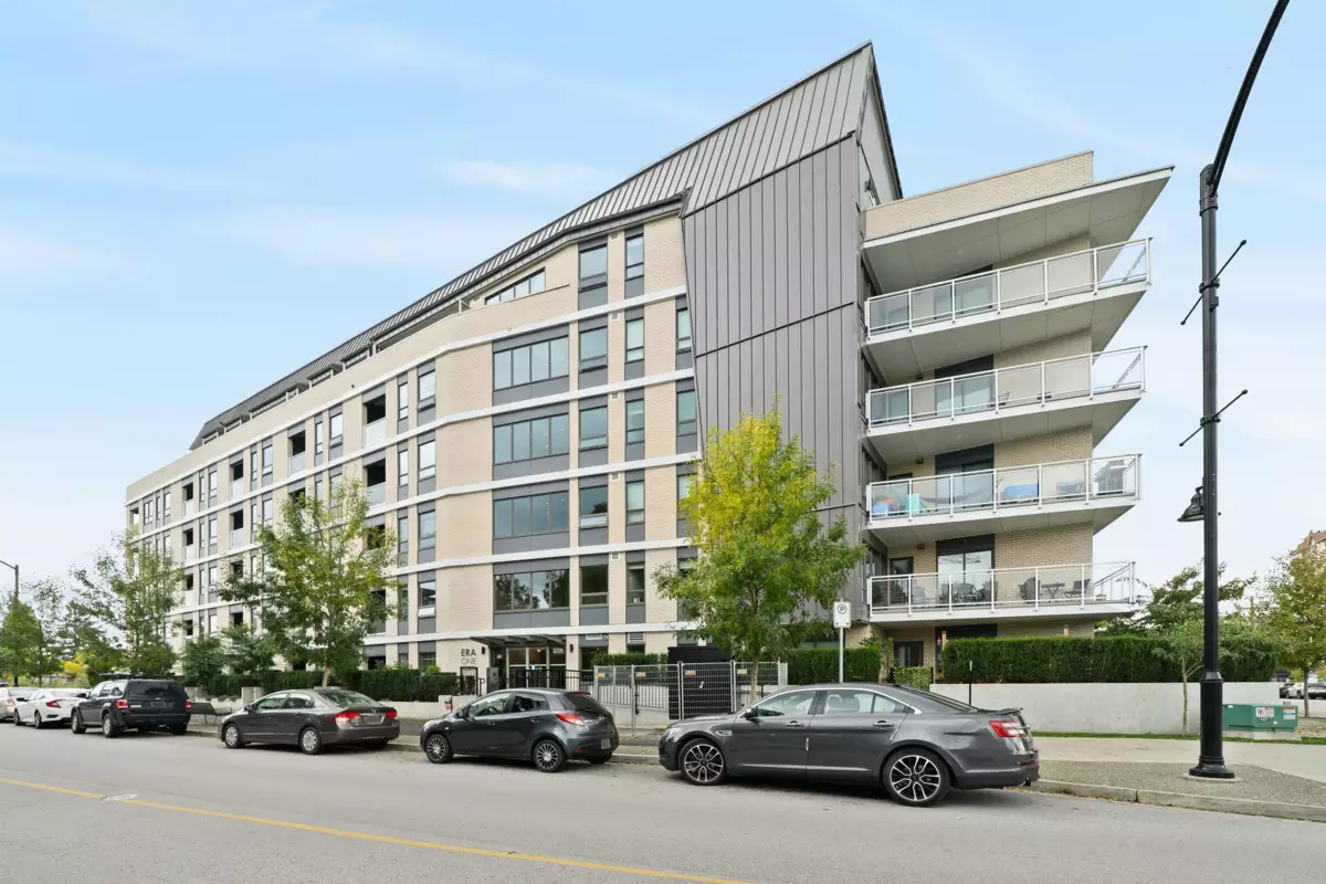 Entry Foyer Photo of 201 22226 Brown Avenue, Maple Ridge, BC