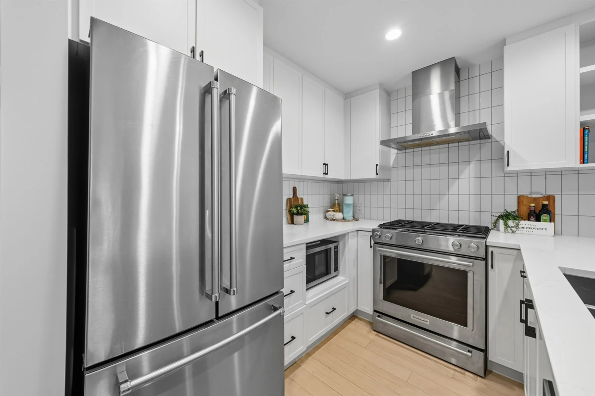 Living Room Photo of 201 22226 Brown Avenue, Maple Ridge, BC