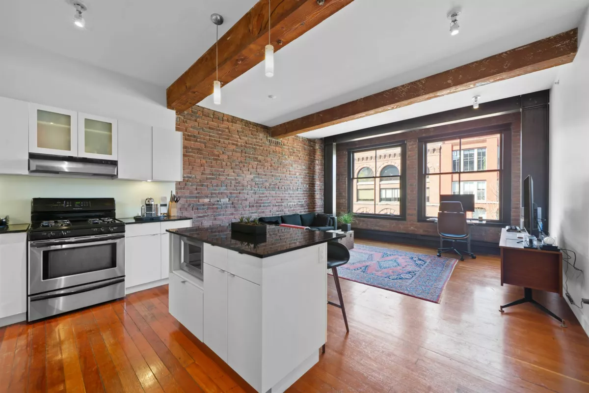 Primary Bathroom Photo of 405 310 Water Street, Vancouver, BC