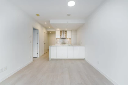 3501 6098 Station Street, Burnaby, BC, Burnaby — Apartment/Condo for sale