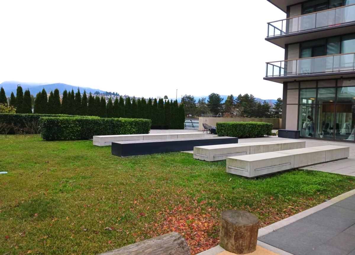 Front Yard Photo of 4303 4650 Brentwood Boulevard, Burnaby, BC