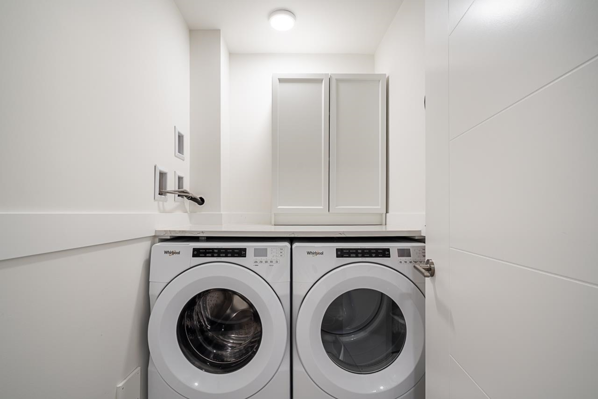 Hallway Photo of 103 2035 Glenaire Drive, North Vancouver, BC