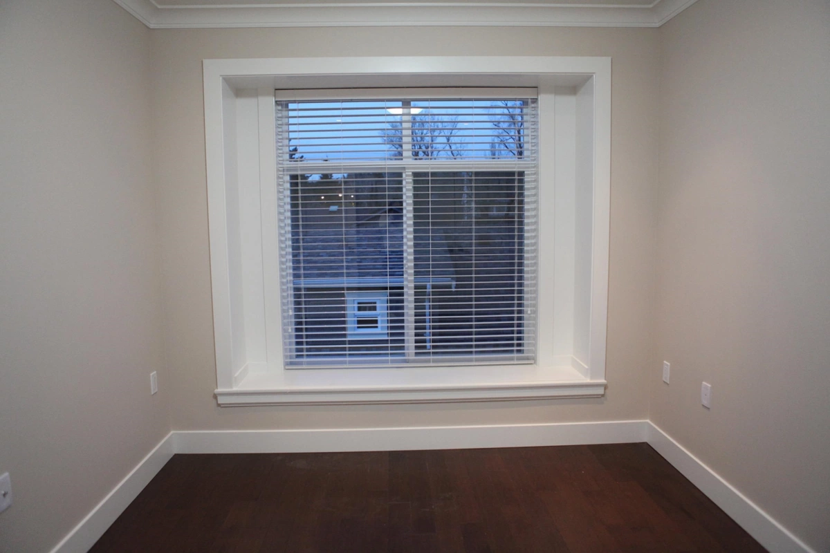 Dining Area Photo of 455 W 38th Avenue, Vancouver, BC