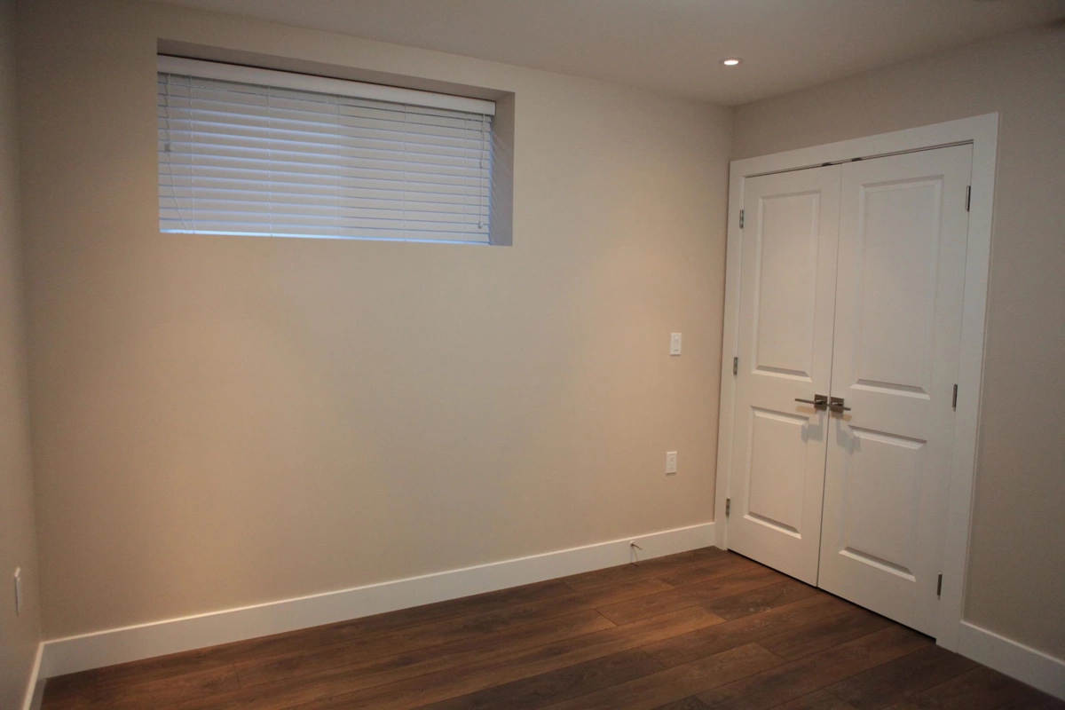 Guest Bathroom Photo of 455 W 38th Avenue, Vancouver, BC