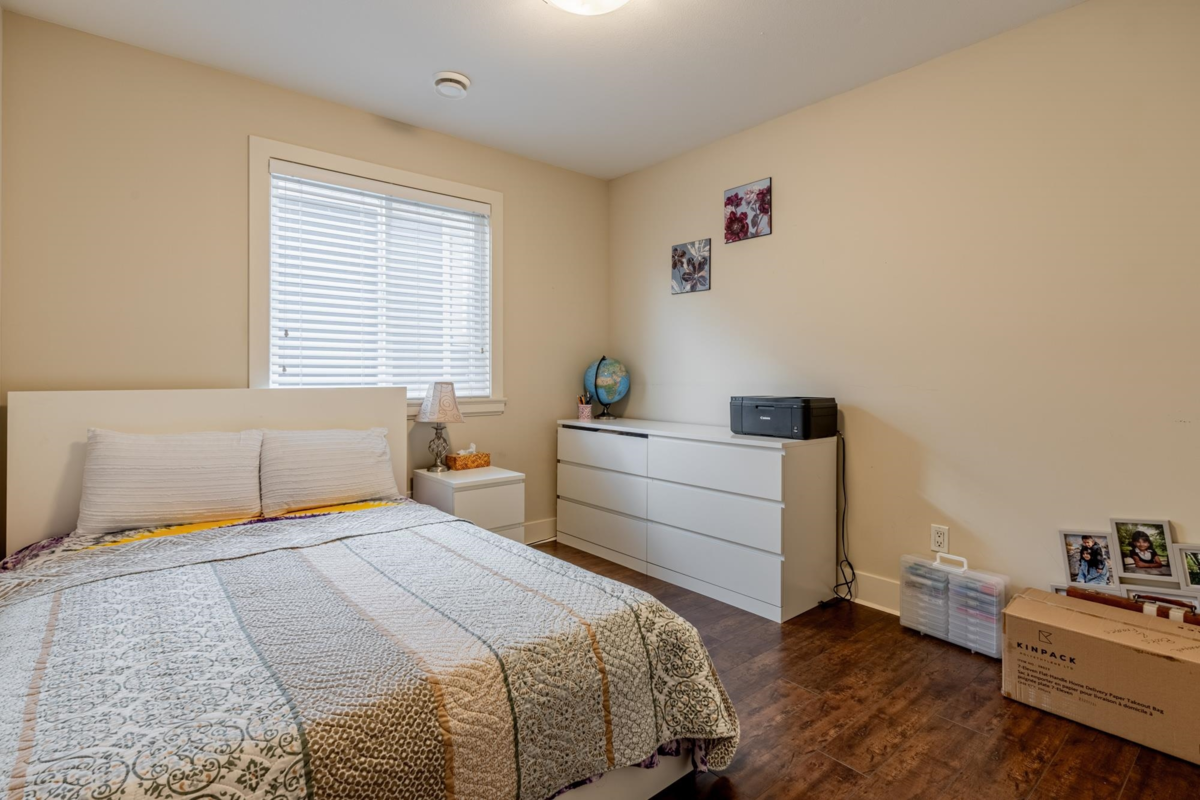 Garage Interior Photo of 15833 108 Avenue, Surrey, BC