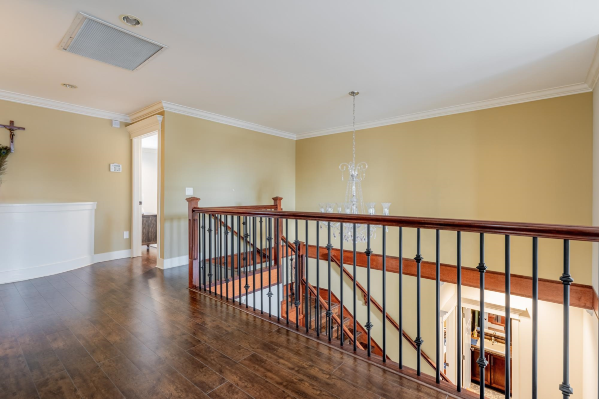 Loft / Bonus Room Photo of 15833 108 Avenue, Surrey, BC