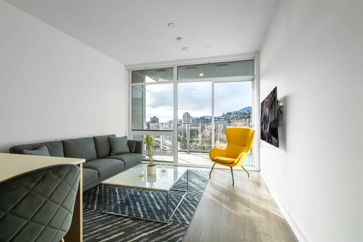 Family Room Photo of 1107 200 Klahanie Court, West Vancouver, BC