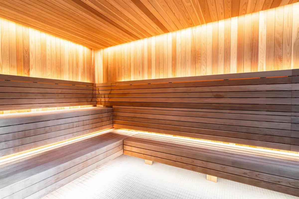 Walk-In Closet Photo of 1107 200 Klahanie Court, West Vancouver, BC