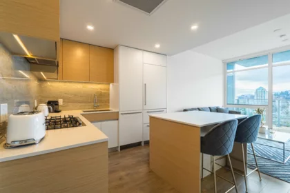 1107 200 Klahanie Court, West Vancouver, BC, Park Royal — 1 bed apartment/condo for sale