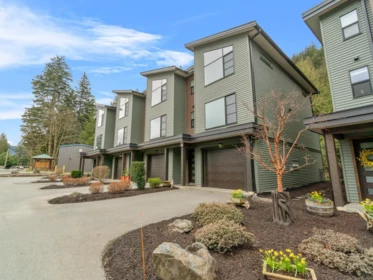 23 520 Hot Springs Road, Harrison Hot Springs, BC, Harrison Hot Springs — Townhouse for sale