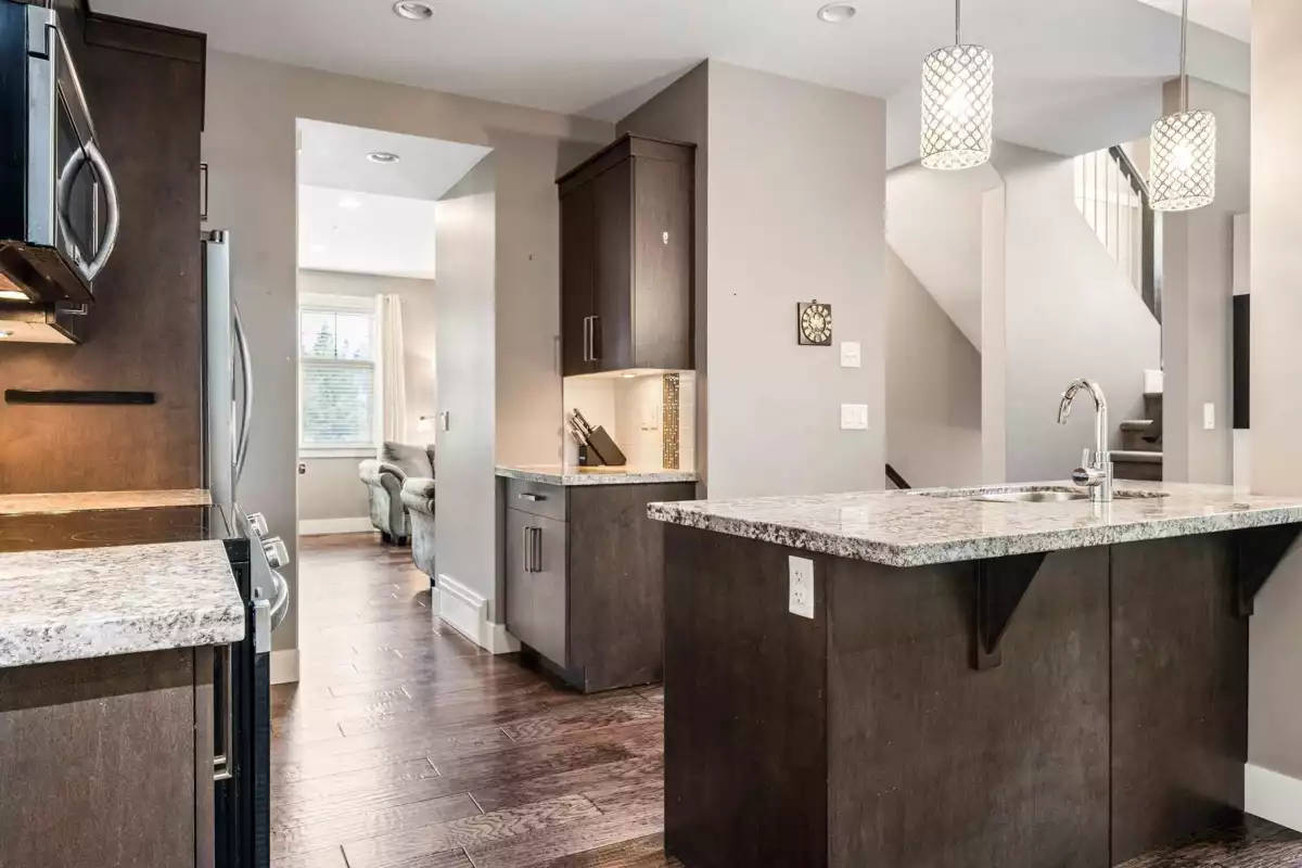 Dining Area Photo of 37 35298 Marshall Road, Abbotsford, BC
