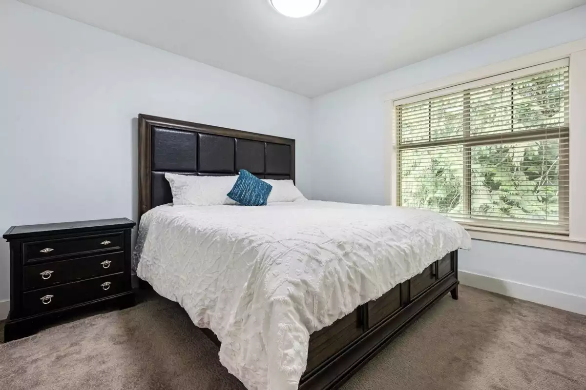 Hallway Photo of 37 35298 Marshall Road, Abbotsford, BC