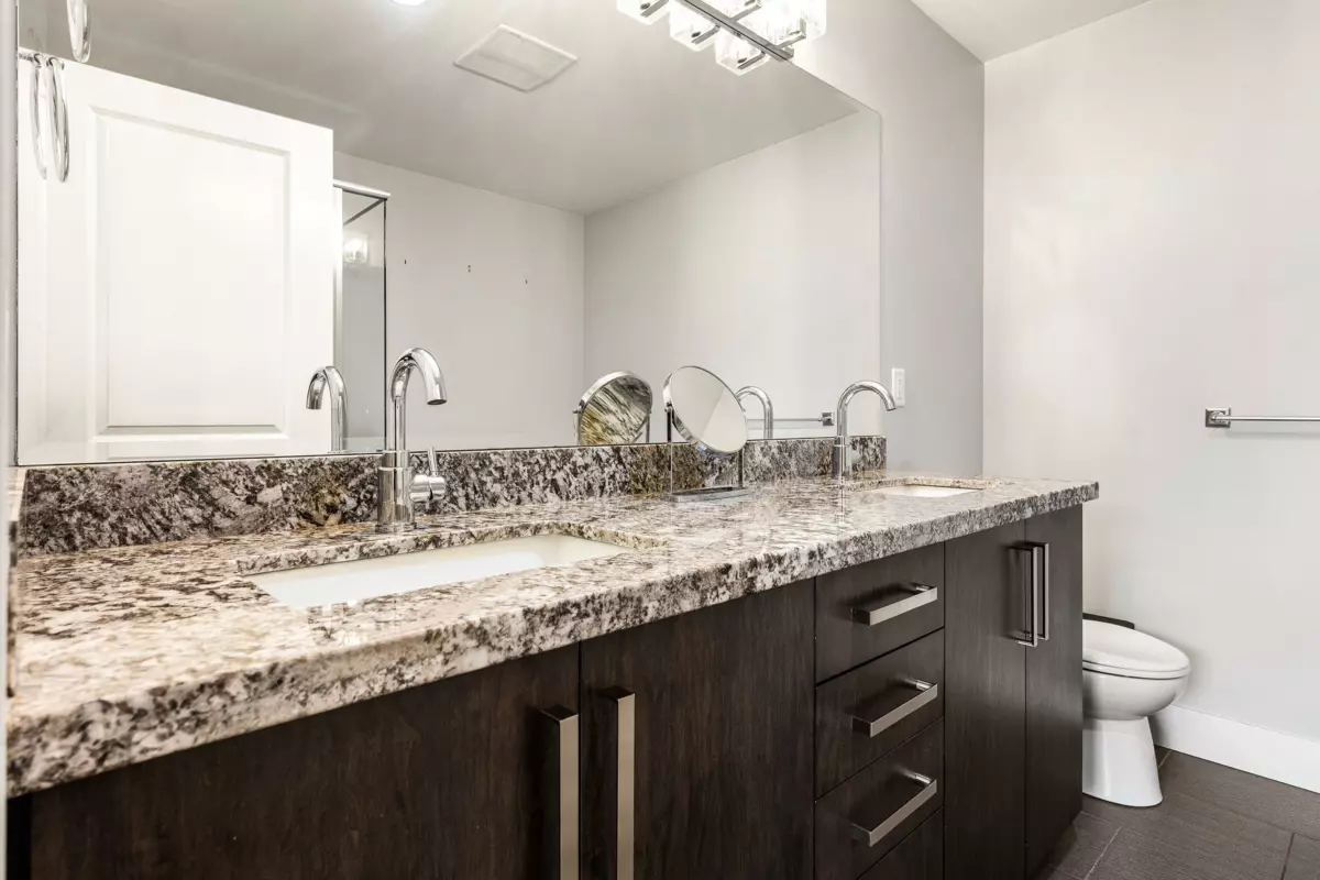 Mudroom Photo of 37 35298 Marshall Road, Abbotsford, BC