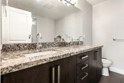 Mudroom Photo of 37 35298 Marshall Road, Abbotsford, BC