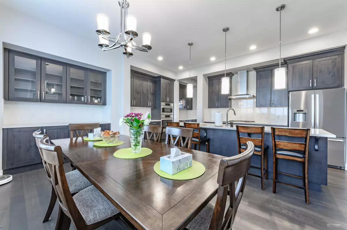 Kitchen Island Photo of 3565 Sheffield Avenue, Coquitlam, BC