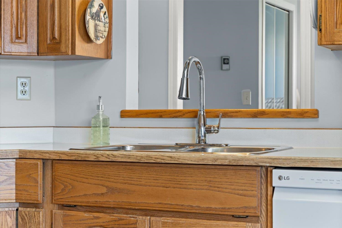 Loft / Bonus Room Photo of 203 45604 Brett Avenue, Chilliwack, BC