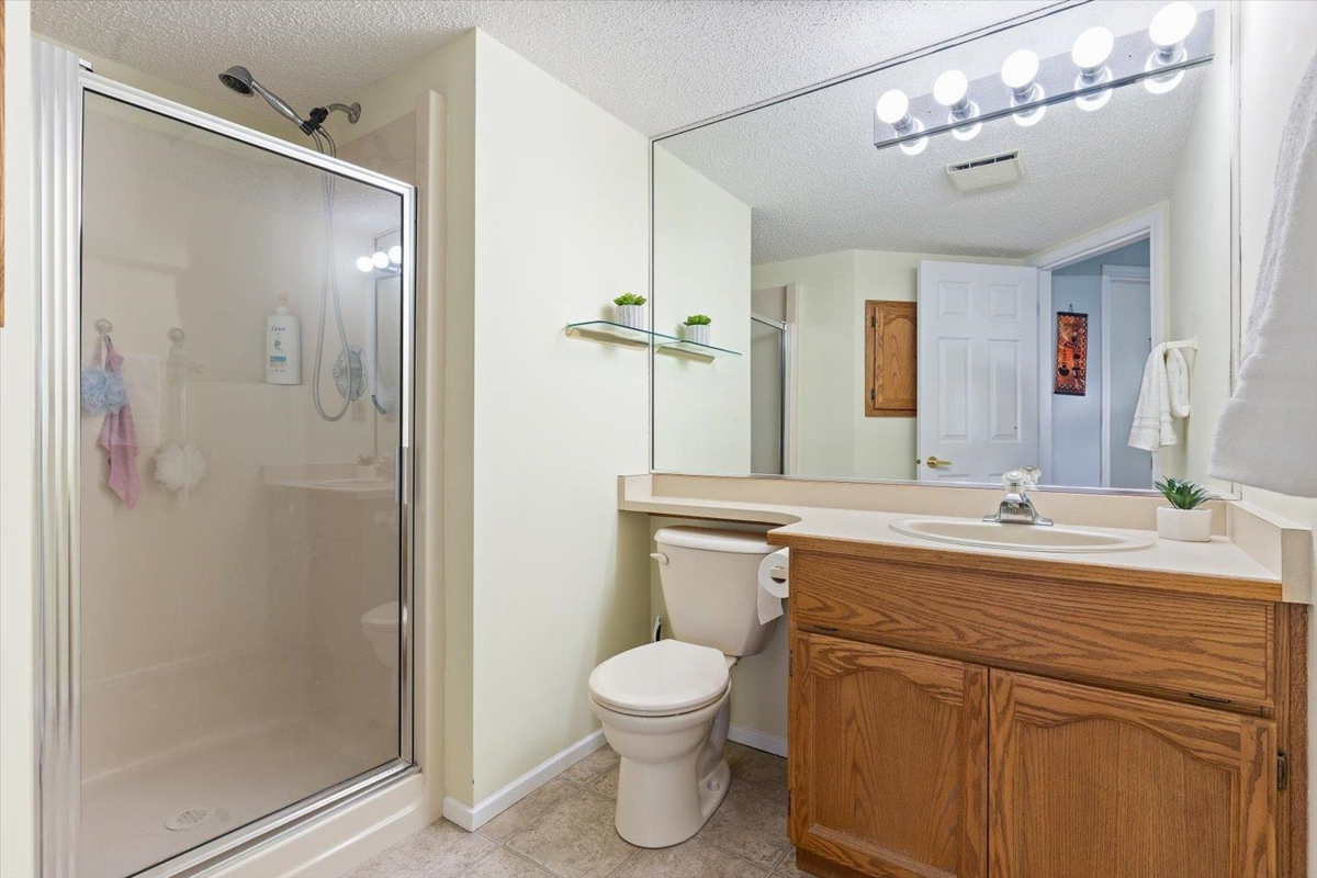 Outdoor Patio Photo of 203 45604 Brett Avenue, Chilliwack, BC