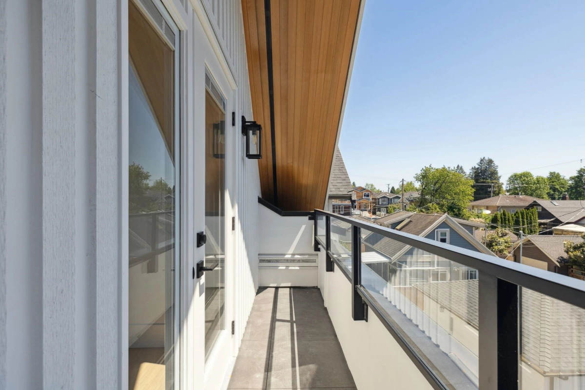 Aerial View of #2 2244 E 11th Avenue, Vancouver, BC