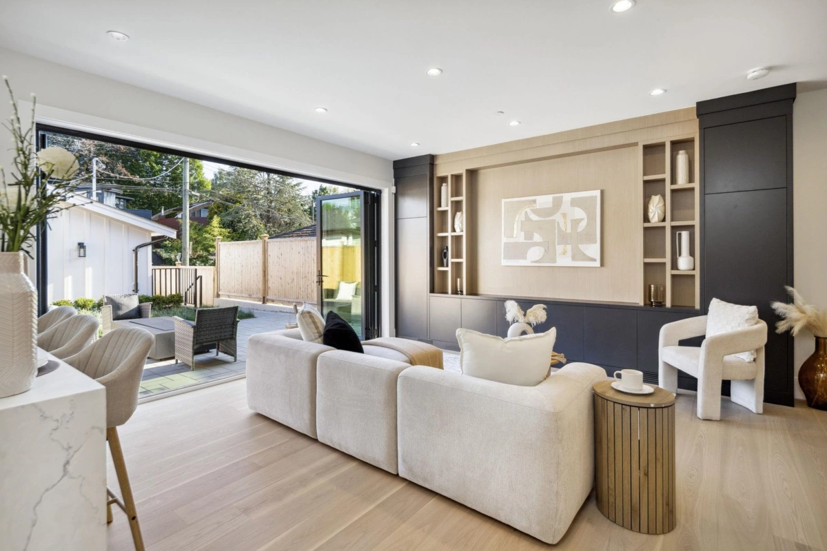 Exterior Rear Photo of #2 2244 E 11th Avenue, Vancouver, BC