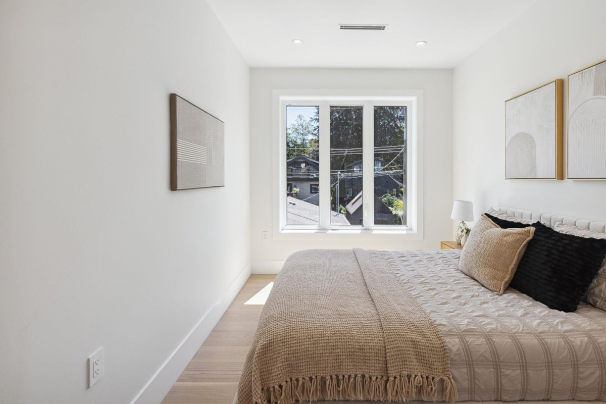 Staircase Photo of #2 2244 E 11th Avenue, Vancouver, BC